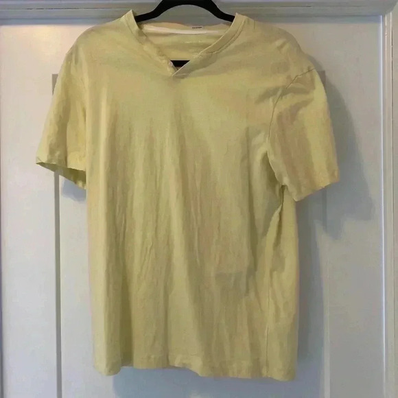 Mens Yellow Medium t shirt - Picture 3 of 8